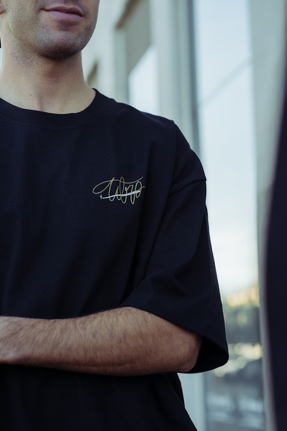 REMERA MC - AUTOGRAFO