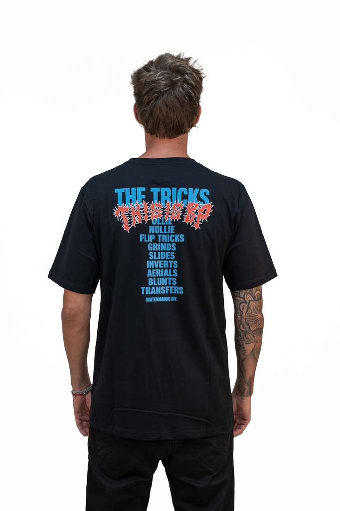 REMERA MC - TRICKS