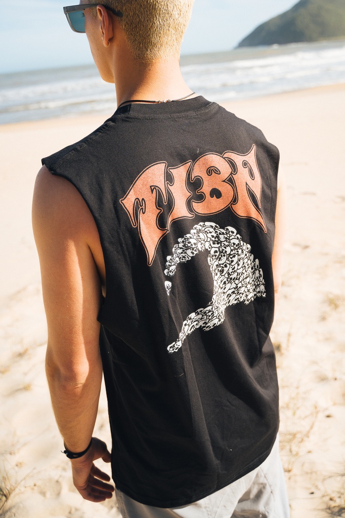 REMERA SIN MANGA RELAXED - FRANZ